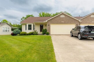 4359 Springbrook Dr, Swartz Creek, MI 48473