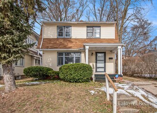 545 Ardmore St SE, Grand Rapids, MI 49507