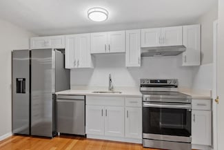 5 Washington St Unit D2, Reading, MA 01867