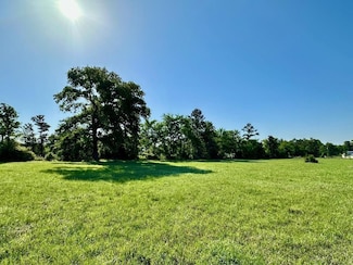 001 Sullivan Rd, Apple Springs, TX 75926