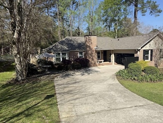 3045 Harpers Ferry Dr, Tallahassee, FL 32308