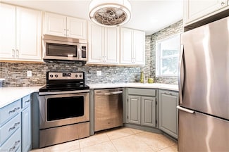 1 High Point Cir W Unit 102, Naples, FL 34103