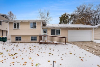 2982 Princeton Dr, Mishawaka, IN 46544