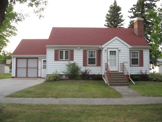 423 E Colvin Ave, Warren, MN 56762