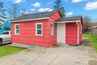 2317 NE Denny St, Bremerton, WA 98310