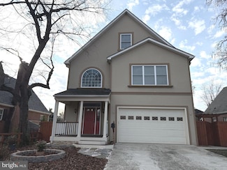 728 18th St S, Arlington, VA 22202