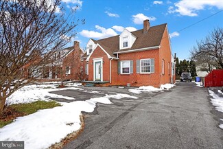 2437 N George St, York, PA 17406