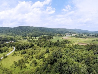 117 Valley View Farms Rd, Dover, NY 12564