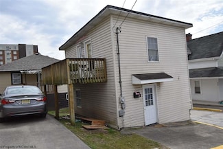 308 4th St, Morgantown, WV 26505