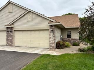 2990 David Cir, Saint Paul, MN 55117