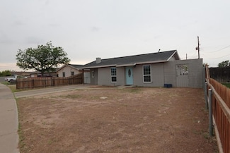3020 W 15th St, Odessa, TX 79763