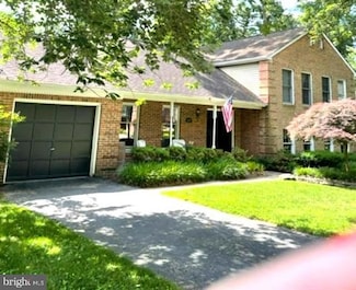 319 Arbor Oaks Ct, Millersville, MD 21108