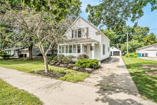 638 Myrtle Ave, Holland, MI 49423