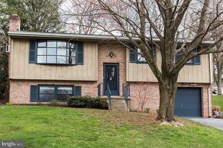 84 E Church St, Stevens, PA 17578