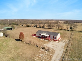 23066 Pettijohn Springs Rd, Madill, OK 73446