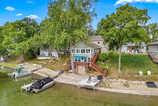 747 Gilead Shores Dr, Bronson, MI 49028