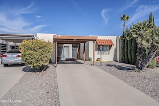 1377 S Desert Meadows Cir, Green Valley, AZ 85614