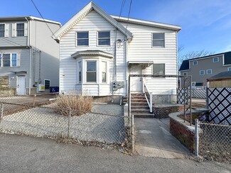 35 Hichborn St, Revere, MA 02151