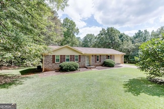 3958 River Rd, Ellenwood, GA 30294