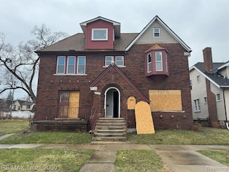 16853 Log Cabin St, Highland Park, MI 48203