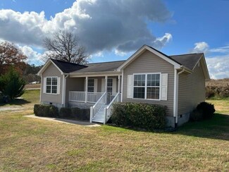 2448 Corinth Rd, La Fayette, GA 30728