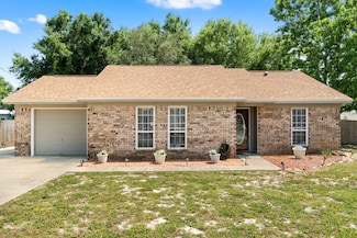 4701 Kitty Hawk Cir, Gulf Breeze, FL 32563