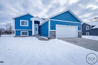 1316 Waters Edge Ct, Whitehall, MI 49461