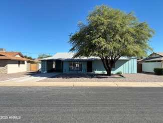 10530 W Hope Dr, Sun City, AZ 85351