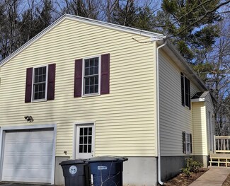 424 Dennison Dr, Southbridge, MA 01550