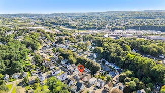 121 N State St, Ansonia, CT 06401