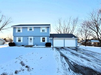 126 S West St, Byron, IL 61010