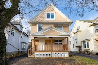 71 Sidney St, Rochester, NY 14609