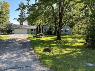 37520 Eagle Rd, Willoughby Hills, OH 44094