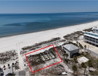 112 S 31st St, Mexico Beach, FL 32456