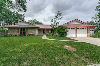 302 Westwind Cir, San Antonio, TX 78239