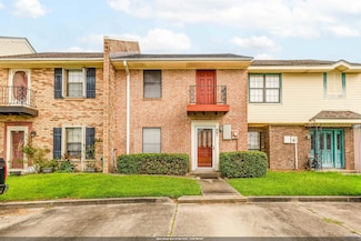 207 N French Quarter Dr, Houma, LA 70364