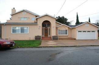 495 Alice Ave, Mountain View, CA 94041