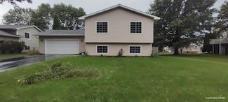 15651 92nd Place N, Maple Grove, MN 55369