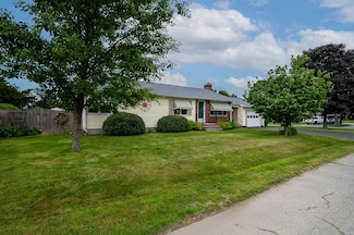 372 Theresa St, Fitchburg, MA 01420