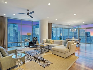 200 Congress Ave Unit 30E, Austin, TX 78701