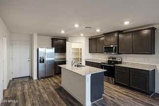 602 W Crowned Dove Trail, Casa Grande, AZ 85122