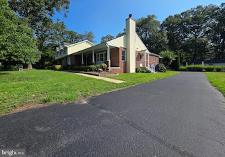 4870 Leonardtown Rd, Waldorf, MD 20601