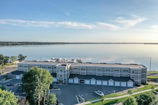 279 Minnesota Ave W Unit 202, Glenwood, MN 56334