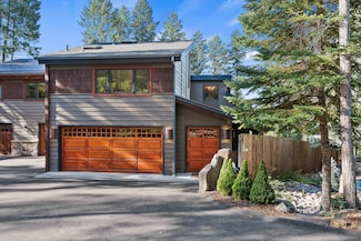 1922 Sun Crest Dr Unit 1, Whitefish, MT 59937