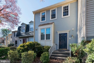 9 Fendall Ave, Alexandria, VA 22304