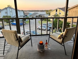 103 April Point Dr N, Montgomery, TX 77356
