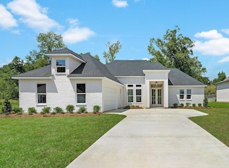 600 Kristian Ct, Madisonville, LA 70447