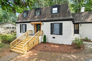 4033 Lucerne Dr SE, Huntsville, AL 35802