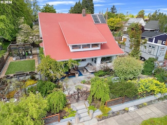 313 N Holman St, Portland, OR 97217