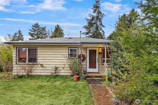 15835 26th Ave NE, Shoreline, WA 98155